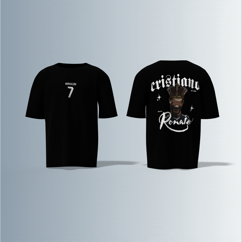 "Oversized Football Streetwear T-Shirt – Bold ‘Cristiano Ronaldo’ Typography with Crowned Portrait & Jersey-Style Number 7 Graphic"